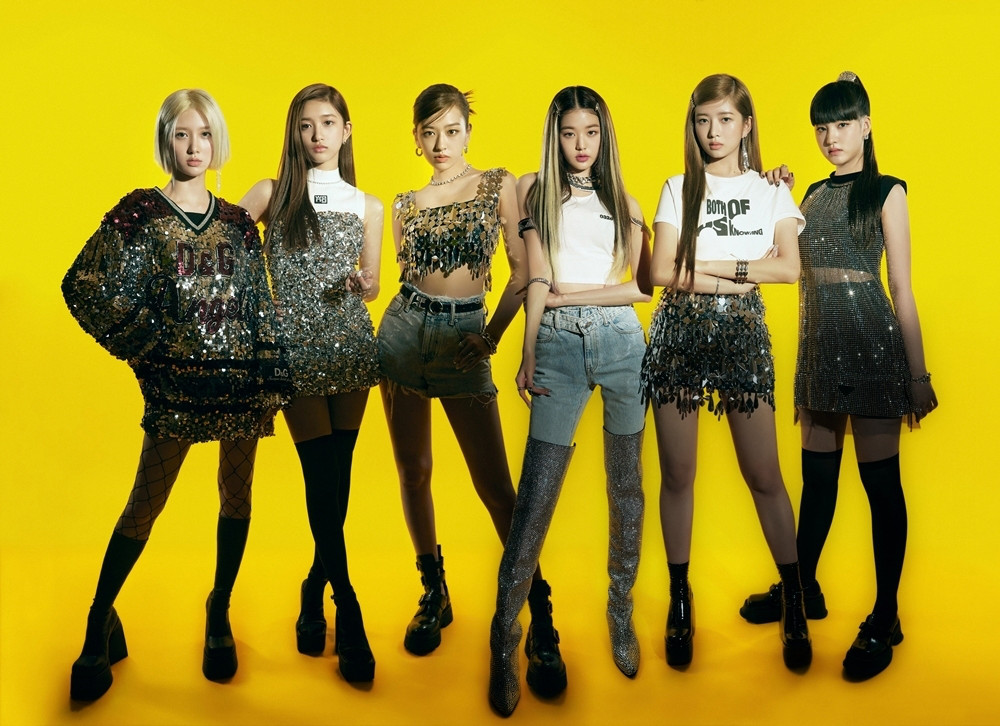Ive sets record on Billboard’s global chartIve’s second single “Love Dive” extended its stay on Billboard’s Global Exc. the US chart to 26th week, the longest for a song from a K-pop girl group this year.The single ranked No. 136 on the chart dated Oct. 8 after having peaked at No. 10.The group’s third single “After Like” is staying strong on two global charts for the sixth week. It debuted at No. 9 and No. 20 on Billboard’s Global Exc. the US and Global 200, respectively.Separately, the six-member act will join the lineup for 2022 Asia Artist Awards in Nagoya in December. The lineup includes Seventeen, Stray Kids, The Boyz, Itzy, Le Sserafim and New Jeans.
